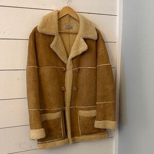 Vintage Sportsman Mfg. Company Genuine Sheepskin Shearling Coat